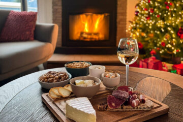 noel avec un calendrier de l'avent charcuterie et apéro